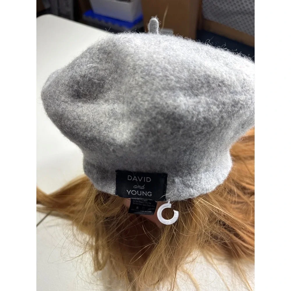 David and‎ Young Wool Beret Hat Womens Gray Classic French Style